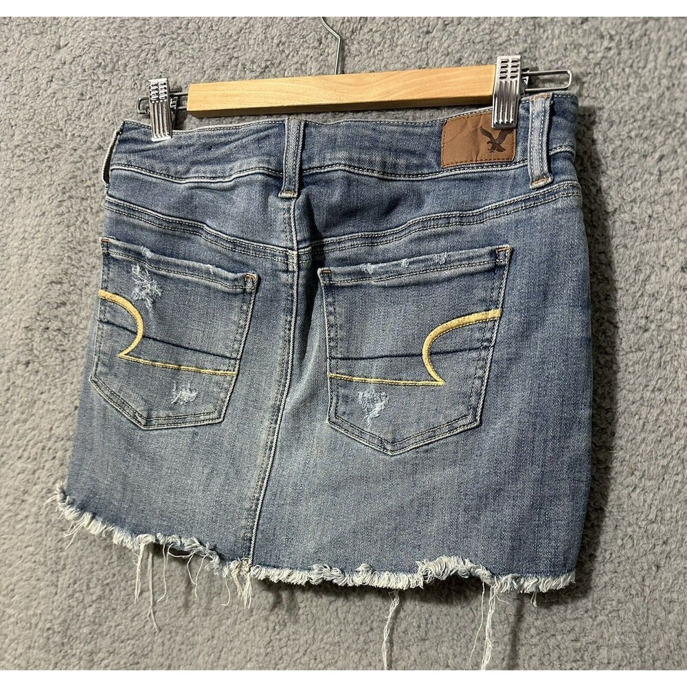 American Eagle Distressed Blue Jean Mini Skirt Women's 100% Cotton Size 4 - Picture 7 of 8